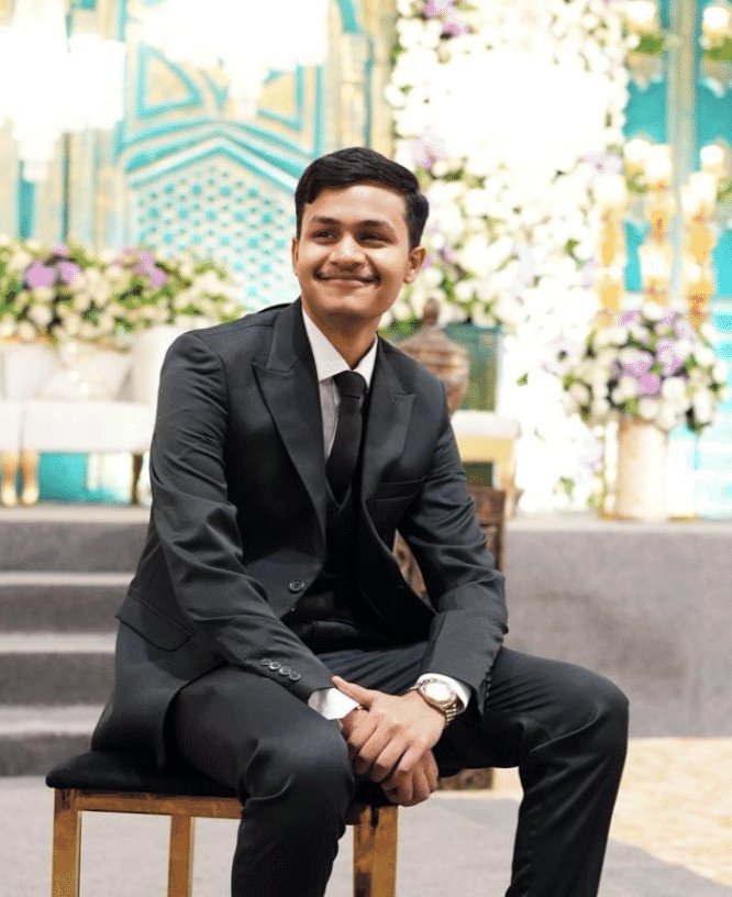 Ahmed Zulfiqar — Founder & Product Engineer